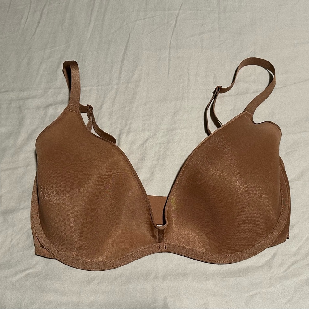 SKIMS Weightless Scoop Bra (brown)